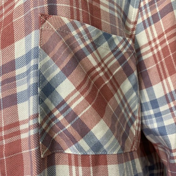 Max & Mia XL Plaid Rose Long Sleeve Button Front - Picture 3 of 7